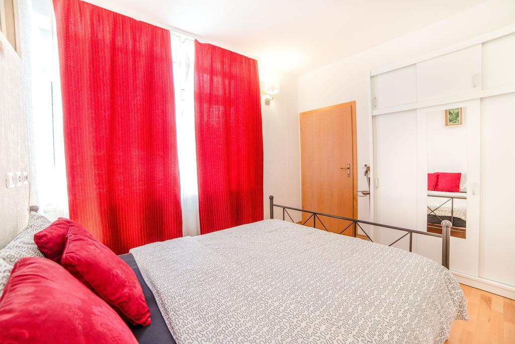 Apartments Daria Ровин Стая снимка